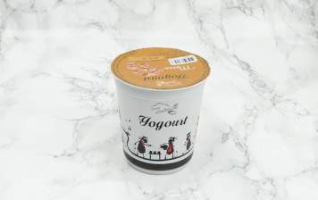 Coffee yogurt from Moléson