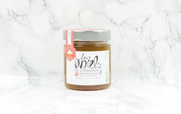 Organic honey from Geneva