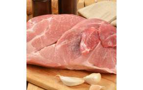 Rôti porc pour BBQ mariné à la provençale